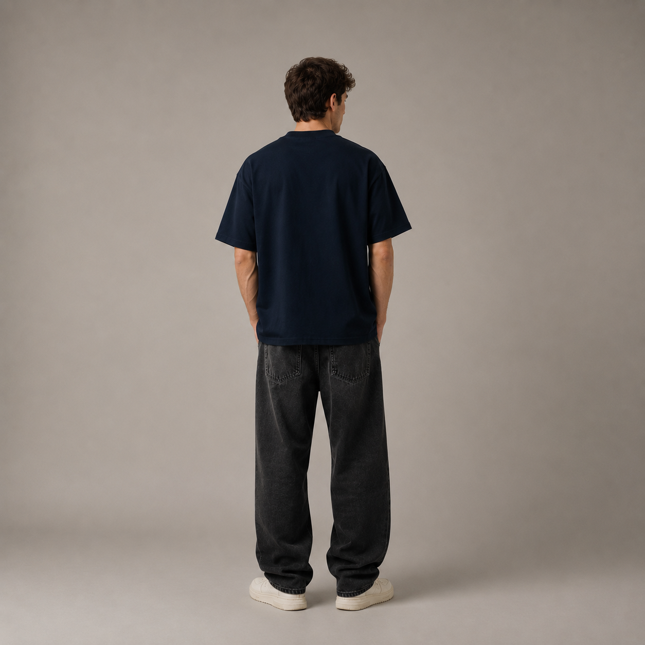 NIVÓ®oversize T-Shirt mit Signatur / NAVY